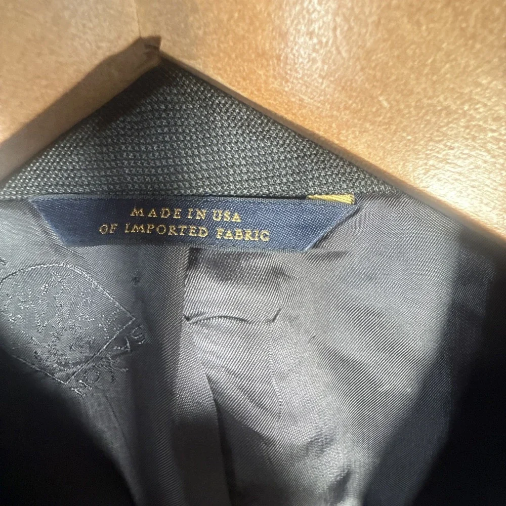 Brooks Brothers Fitzgerald 1818 Charcoal Gray Blazer Jacket 40 Short Saxxon USA